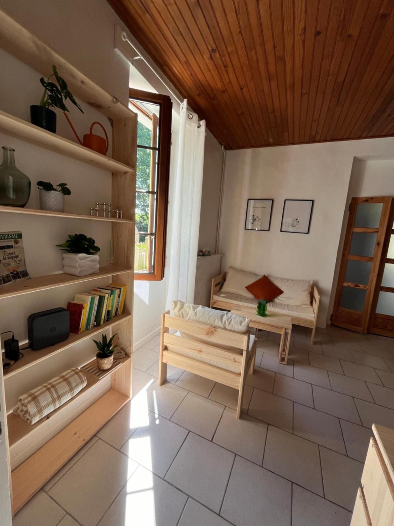 Maison Eclusiere Le Coup De Pompe Meilhan-sur-Garonne Exteriér fotografie