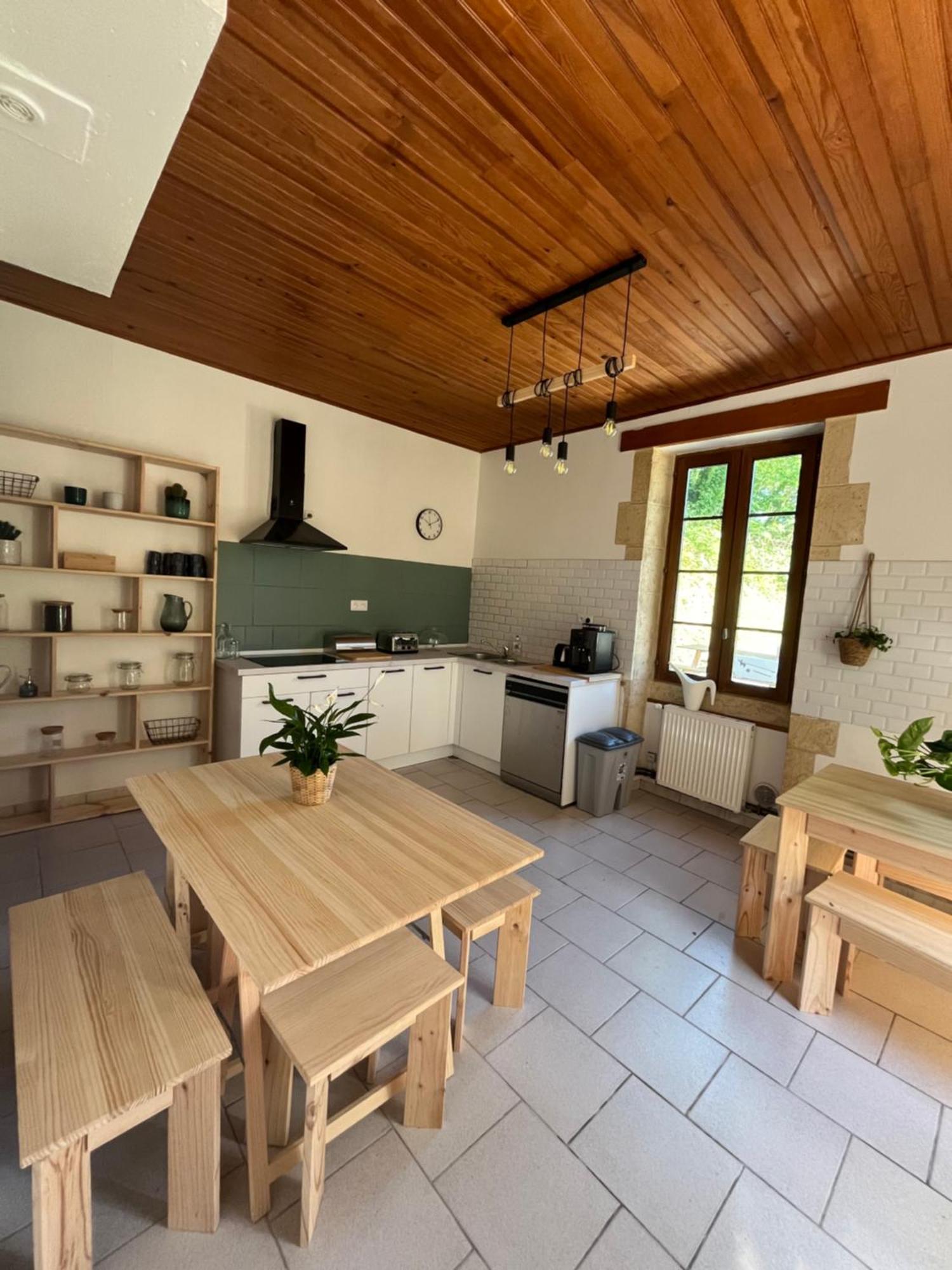 Maison Eclusiere Le Coup De Pompe Meilhan-sur-Garonne Exteriér fotografie